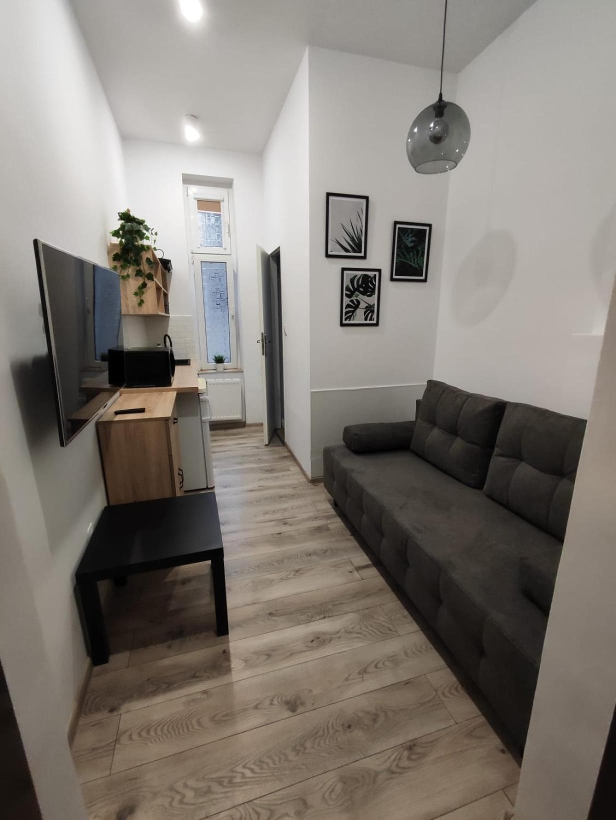 Little Room 7 - Pokoj Z Prywatna Lazienka I Aneksem Щецин Экстерьер фото
