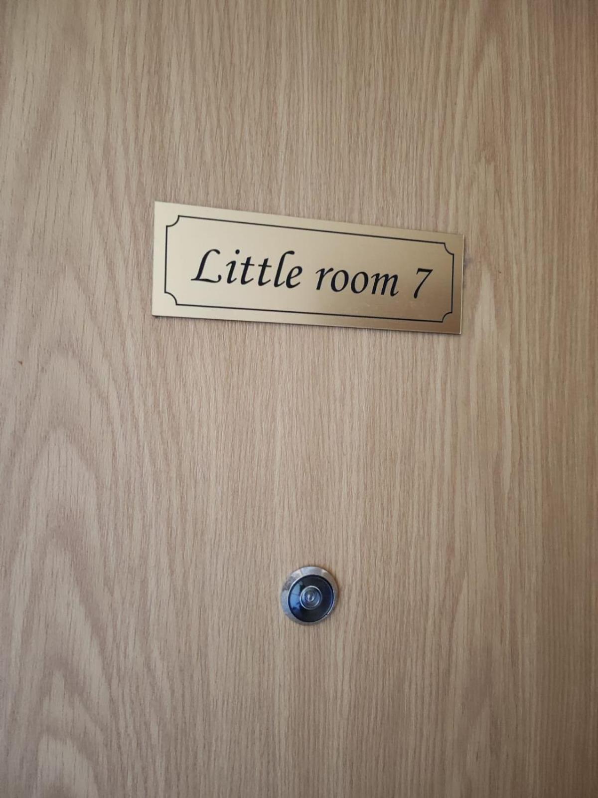 Little Room 7 - Pokoj Z Prywatna Lazienka I Aneksem Щецин Экстерьер фото